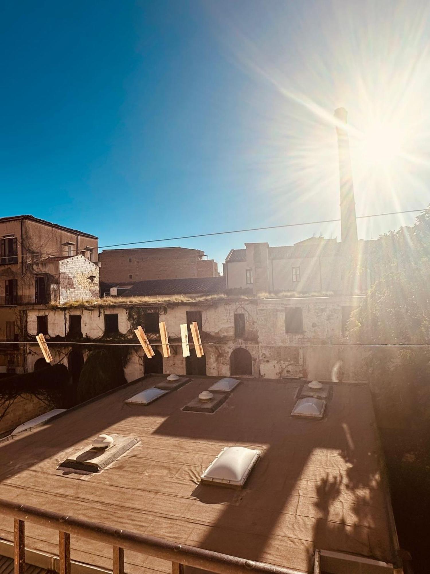 Casa Nonno Enrico In Via Oreto Palermo Exterior photo